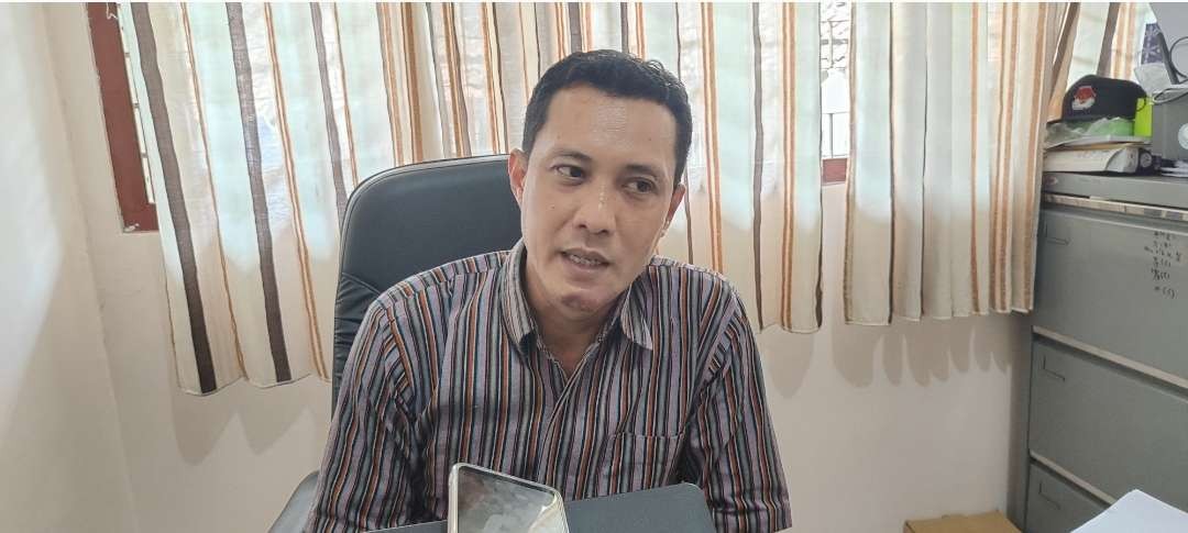 Wahyudi selaku Divisi Sosialisasi, Pendidikan Pemilih, Partisipasi Masyarakat dan SDM KPU Kota Kediri (Fendi Lesmana/ngopibareng. Id)