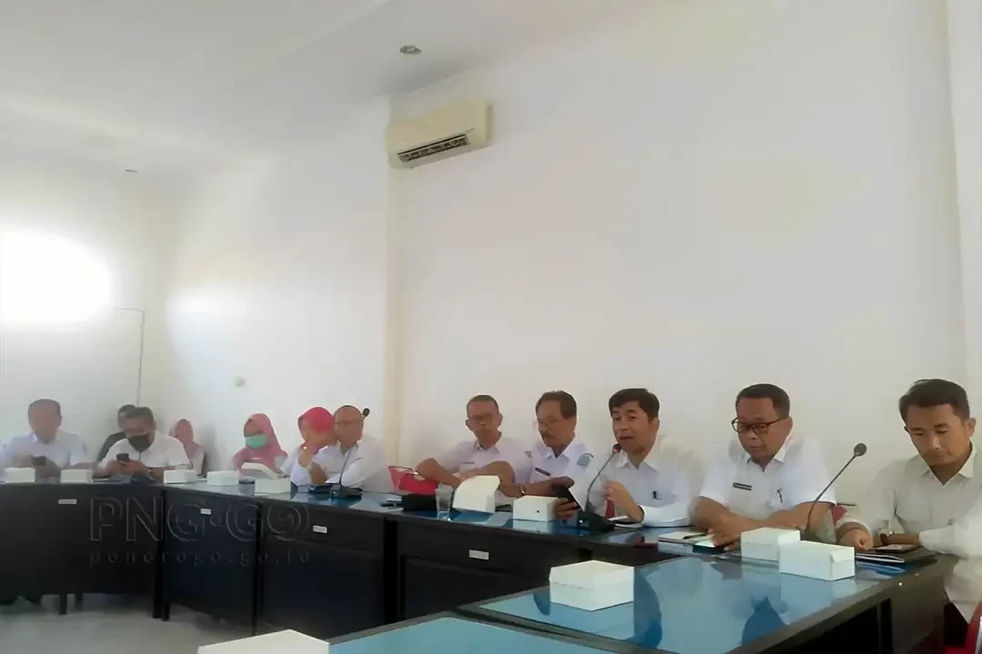 Badan Kesatuan Bangsa dan Politik (Bakesbangpol) Kabupaten Ponorogo menggelar rapat koordinasi dengan sejumlah satuan kerja dan instansi vertical Kamis 4 Mei 2023.(Foto: Kominfo)