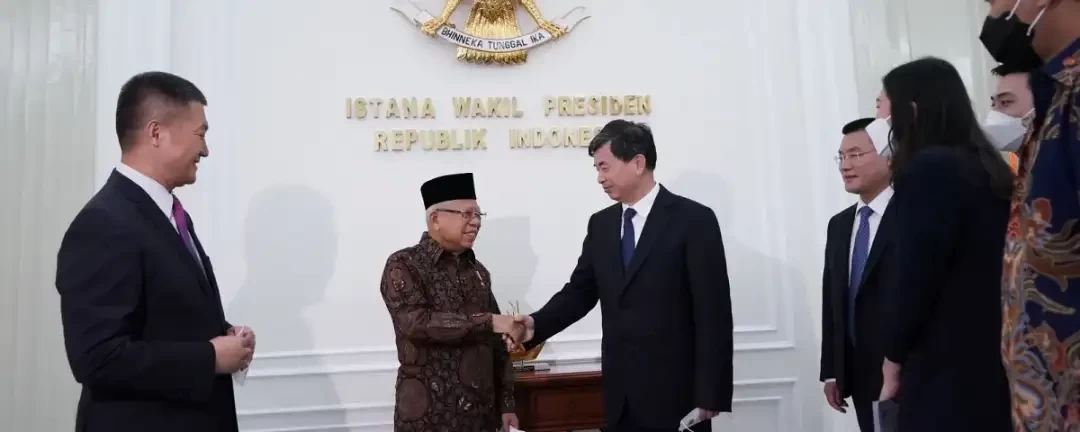 Wapres Ma'ruf Amin menerima kunjungan Secretary of The CPC Fujian Provincial Committee, Zhou Zuyi, di Istana Wakil Presiden, Jalan Medan Merdeka Selatan, Jakarta, Selasa 9 Mei 2023. (Foto: BPMI Setwapres)