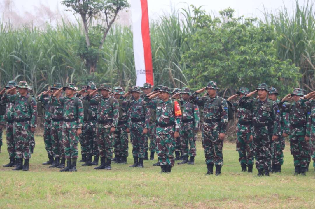 Upacara pembukaan yang berlangsung di lapangan Desa Randuharjo. (Foto: Deni Lukmantara/Ngopibareng.id)