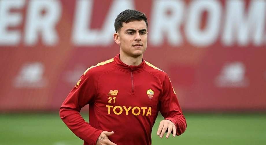 Paulo Dybala diandalkan AS Roma saat duel lawan Bayer Leverkusen. (Foto: Twitter/@ASRoma)