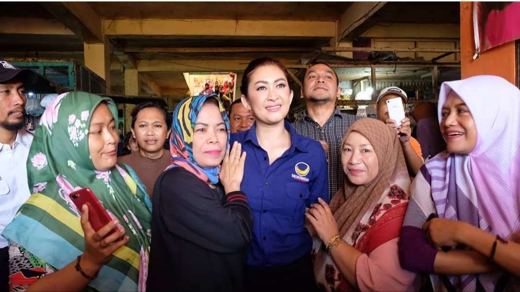 Penyanyi sekaligus artis Nafa Urbach masuk daftar bacaleg NasDem. (Foto: Instagram @nafaurbach)