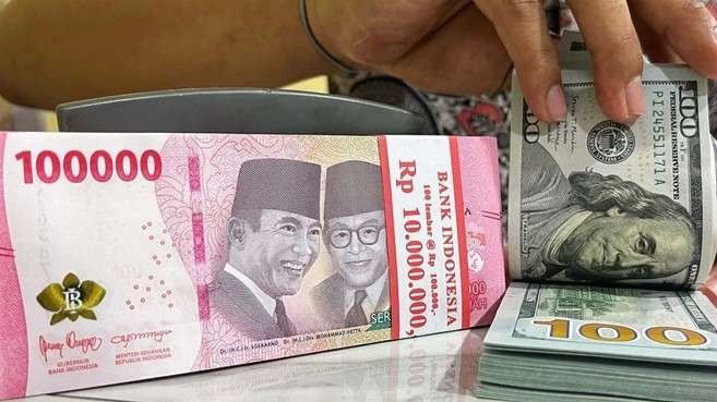 Dedolarisasi, tinggalkan dolar perkuat rupiah. (Foto: ilustrasi)