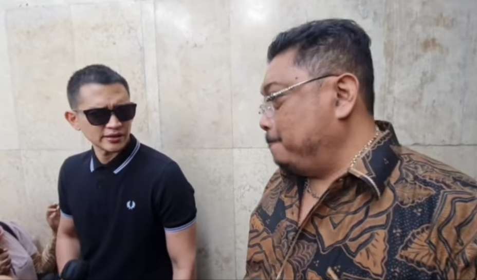 Rezky Adhitya menjalani pemeriksaan atas video syur diduga mirip dengan dirinya di Polda Metro Jaya, pada Selasa, 16 Mei 2023. Ia didampingi kuasa hukum, Irwan Irawan. (Foto: Instagram)