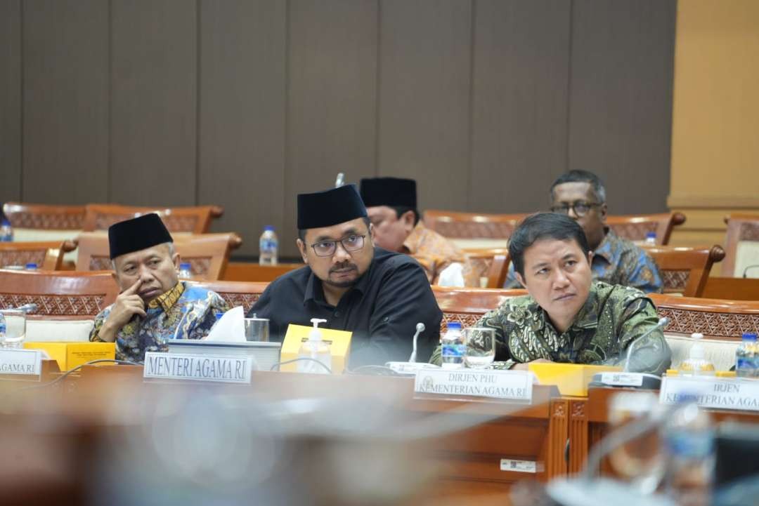 Menag Yaqut saat menggelar Rapat Kerja (Raker) dengan Komisi VIII DPR RI di Senayan. (Foto: Istimewa)