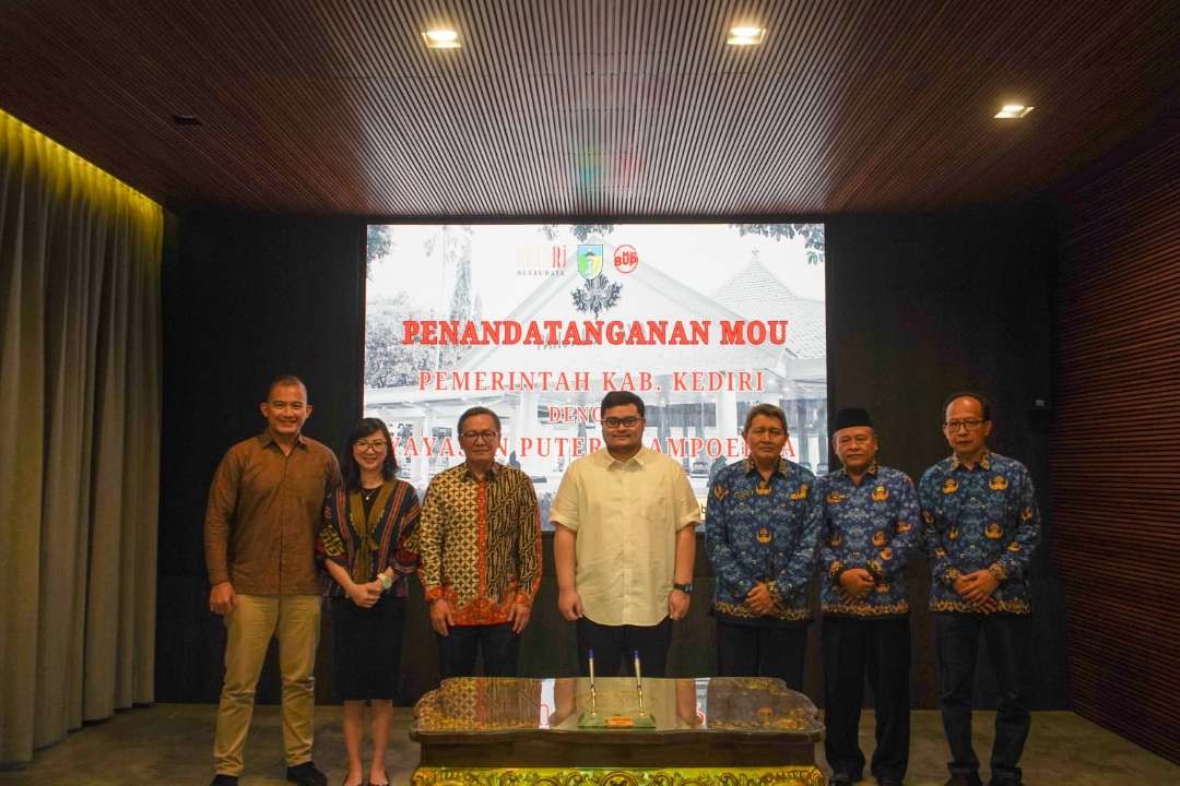 Kerjasama dengan Putera Sampoerna Foundation, Bupati Kediri Dirikan Boarding School (Foto: Istimewa)