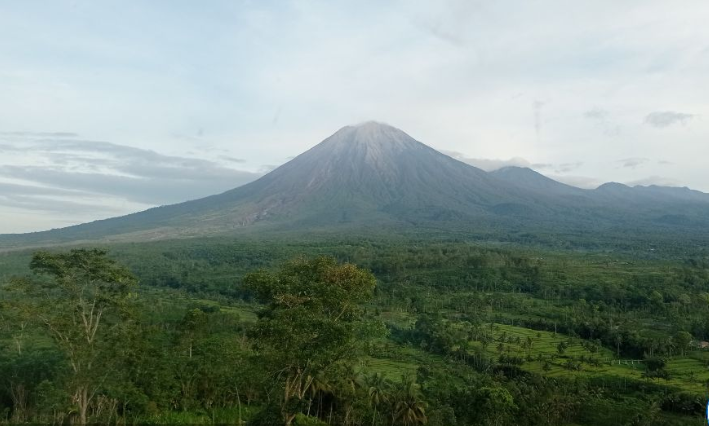 Kondisi Gunung Semeru, Jumat 19 Mei 2023, hari ini. (Foto: Magma ESDM)