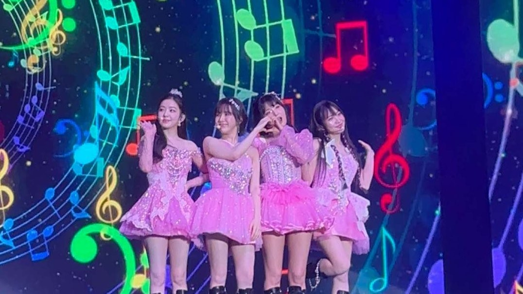 Konser Red Velvet tanpa kehadiran Joy. Ia istirahat sejak April 2023. (Foto: Twitter)