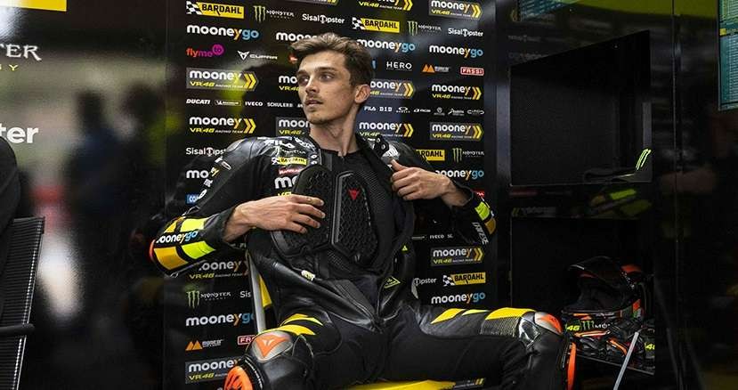 Luca Marini dianggap tertular virus kebencian Valentino Rossi kepada Marc Marquez. (Foto: Twitter/@VR46RacingTeam)