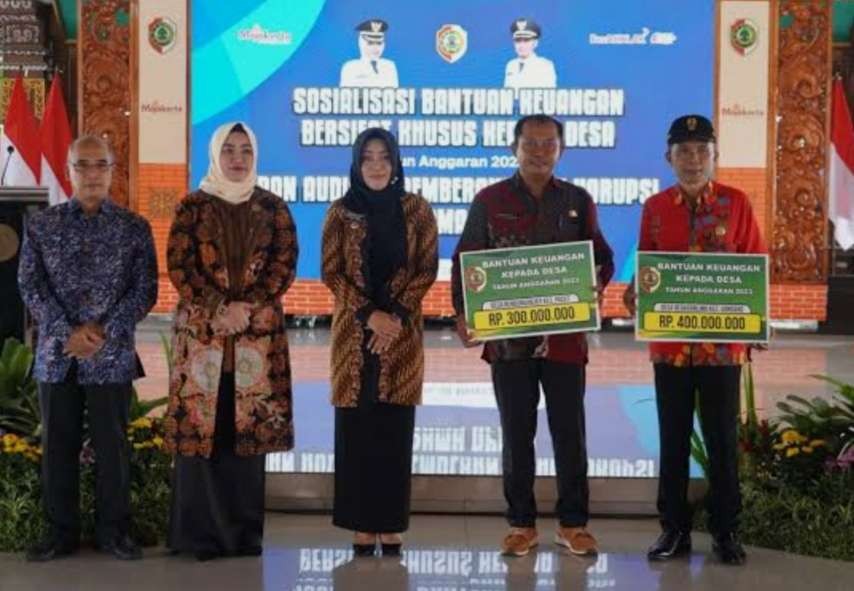 Sebanyak 146 desa penerima BK tahun 2023 ditetapkan dengan Surat Keputusan (SK) Bupati Mojokerto.(Foto Dokumen Kominfo)