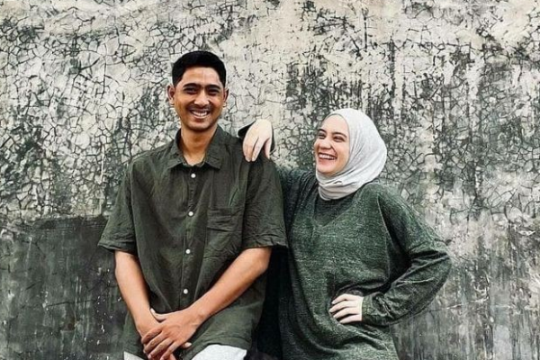 Rumah tangga Arya Saloka diguncang isu keretakan hingga Putri Anne Lepas hijab. (Foto: Instagram)