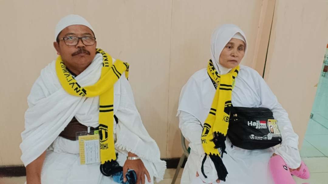 Kasan dan Istri, penjual tahu asal Lumajang rajin menabung dan bisa naik haji tahun ini. (Foto: Dok Istimewa)