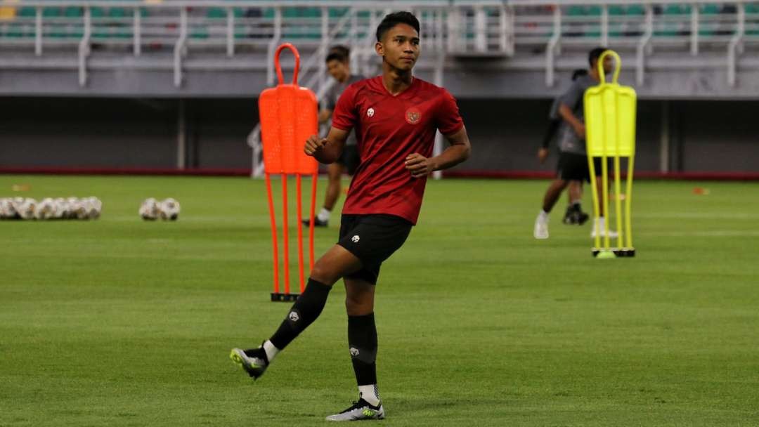 Pemain Timnas, Marselino Ferdinan masih menjadi andalan Shin Tae-Yong melawan Palestina. (Foto: Fariz Yarbo/Ngopibareng.id)