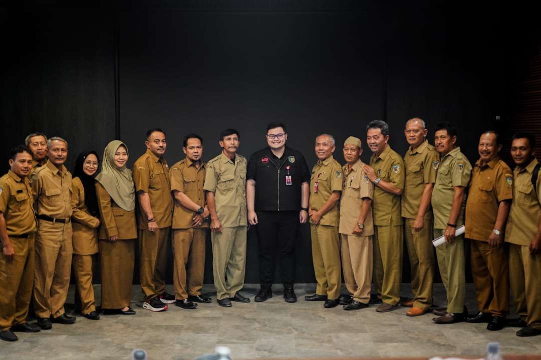 Bupati Kediri Hanindhito Himawan Pramana menyampaikan tiga pesan kepada Persatuan Perangkat Desa Indonesia (PPDI) Kabupaten Kediri (Foto: Istimewa)