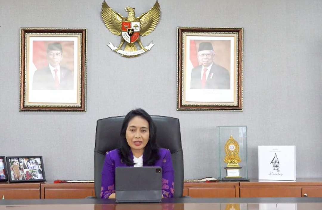 Menteri Pemberdayaan Perempuan dan Perlindungan Anak (PPPA) I Gusti Ayu Bintang Darmawati saat memberi sambutan pada  Seminar Nasional: Membumikan Konsep Perlindungan Anak dalam Islam serta Deklarasi Jaringan Pondok Pesantren Ramah Anak (JPPRA) di Pondok Pesantren Ketitang Cirebon, Jumat, 23 Juni 2023. (Foto: jppra)