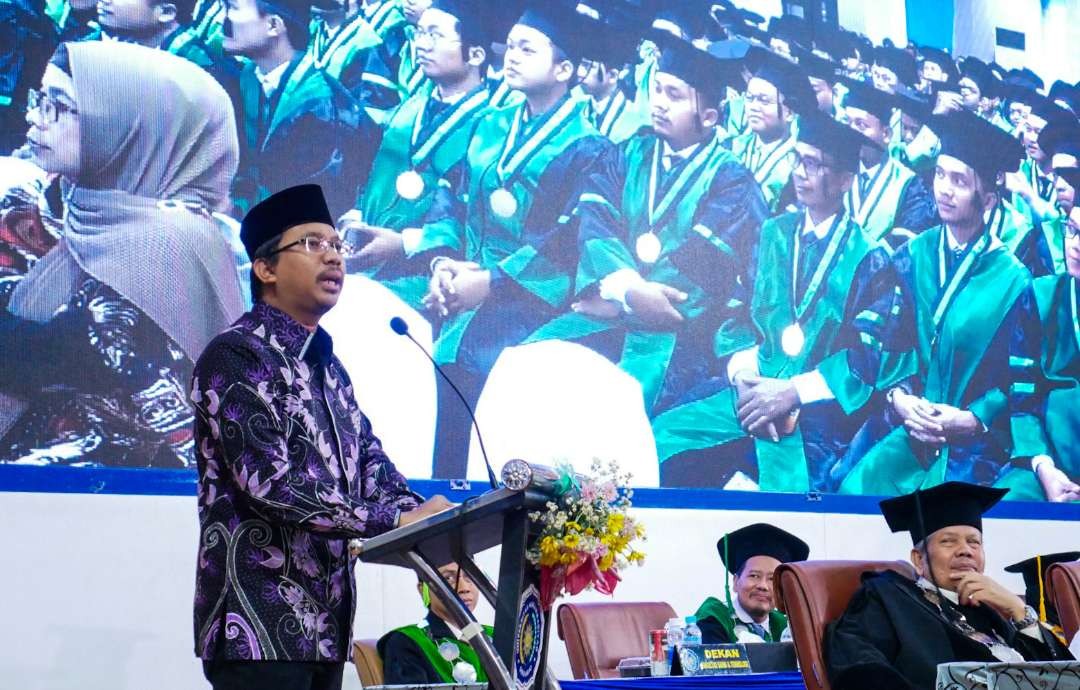 Bupati Sidoarjo Ahmad Muhdlor Ali saat memberi sambutan (foto : Aini/Ngopibareng.id)