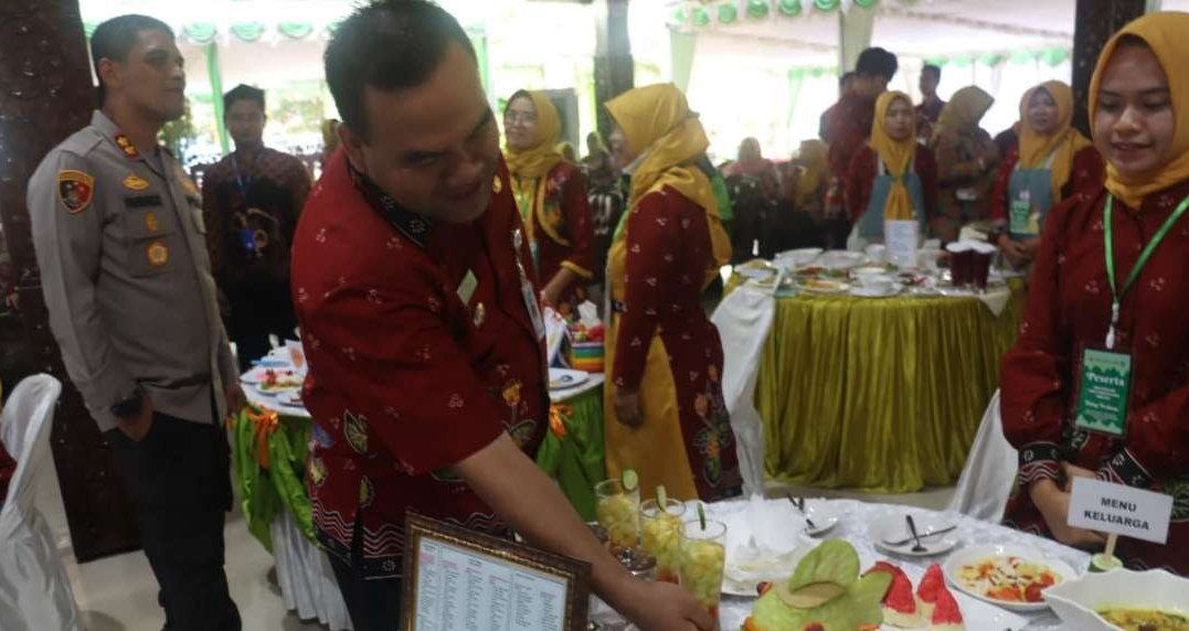 Lomba masak ikan di Pendapa Rumah Dinas Bupati Blora. (Foto: Humas Pemkab Blora)