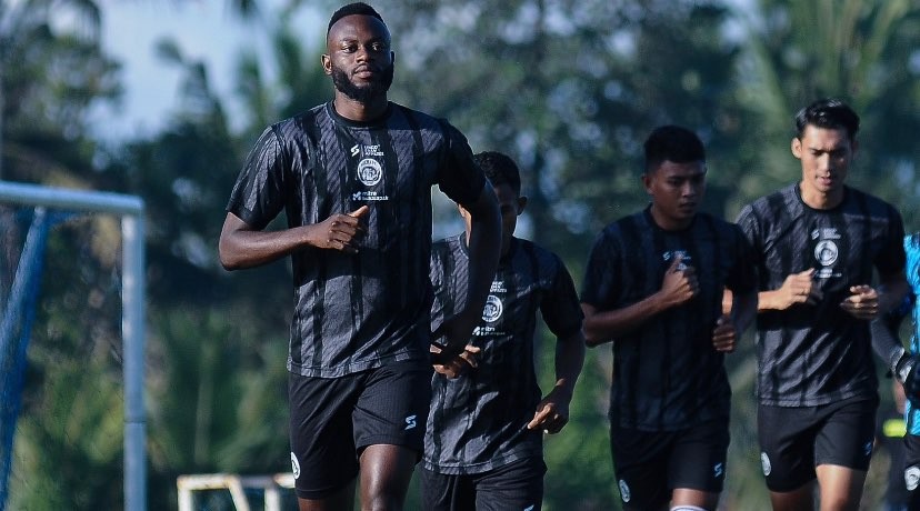 Para pemain Arema FC saat menjalani sesi latihan jelang laga home perdana di Liga 1 (Foto: Media Officer Arema FC)