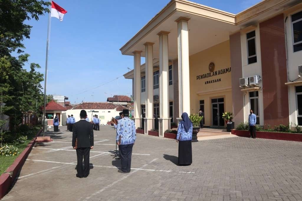 Pengadilan Agama (PA) Kelas I Kraksaan, yang sering didatangi warga yang ingin mengajukan Dispensasi Kawin (DK). (Foto: Ikhsan Mahmudi/Ngopibareng.id)