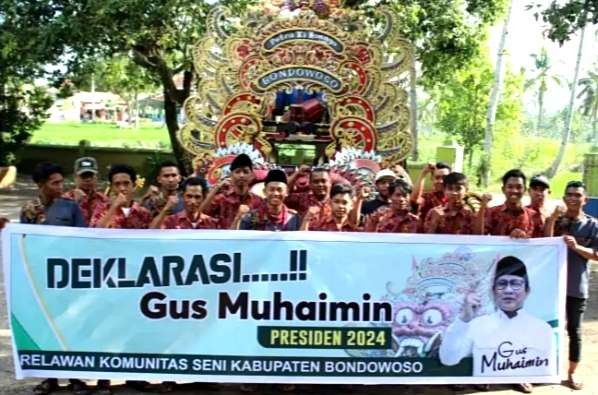 Komunitas Seni Bondowoso deklarasikan mendukung Muhaimin Iskandar maju Pilpres 2024. (Foto: Dokumentasi Komunitas Seni Bondowoso)