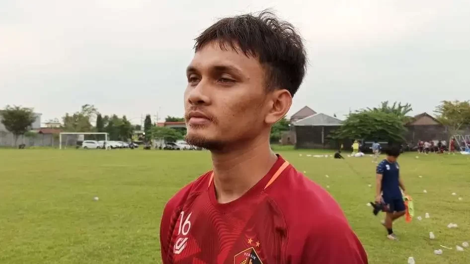 Al Hamra Hehanusa, pemain belakang Persik Kediri optimis bisa mengalahkan Arema FC di kandang, Sabtu 15 Juli 2023. (Foto: Fendi Lesmana/ngopibareng.id)