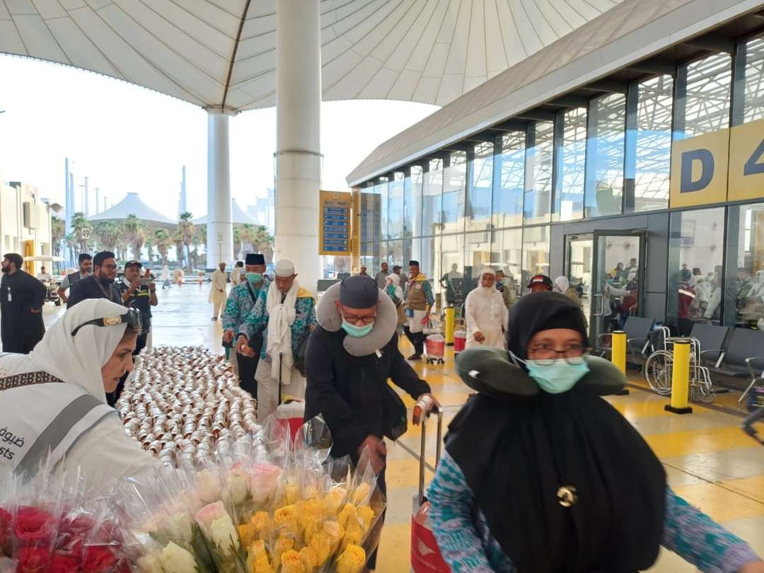 Pemulangan jamaah haji gelombang 1, Minggu 16 Juli 2023. (Foto: Witanto/Ngopibareng.id)