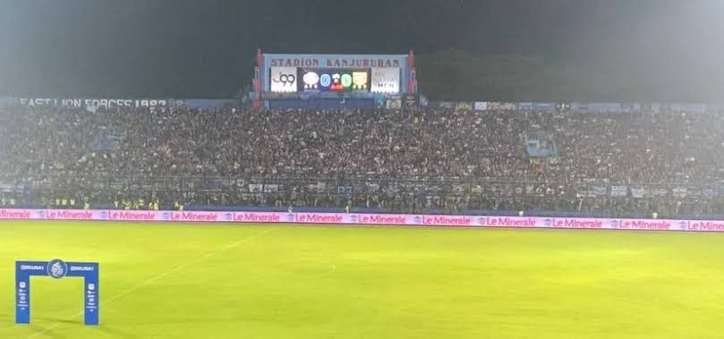 Tampak dalam Stadion Kanjuruhan, Kabupaten Malang (Foto: Lalu Theo/Ngopibareng.id)