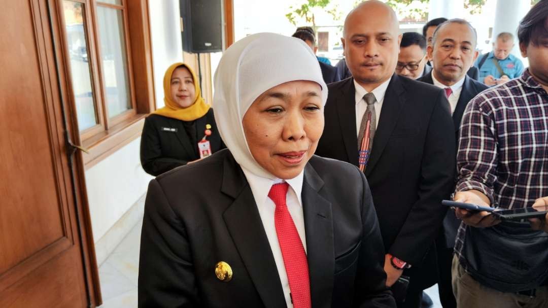 Gubernur Jatim, Khofifah Indar Parawansa, saat ditemui di Gedung Negara Grahadi, Surabaya, Kamis 20 Juli 2023. (Foto: Fariz Yarbo/Ngopibareng.id)