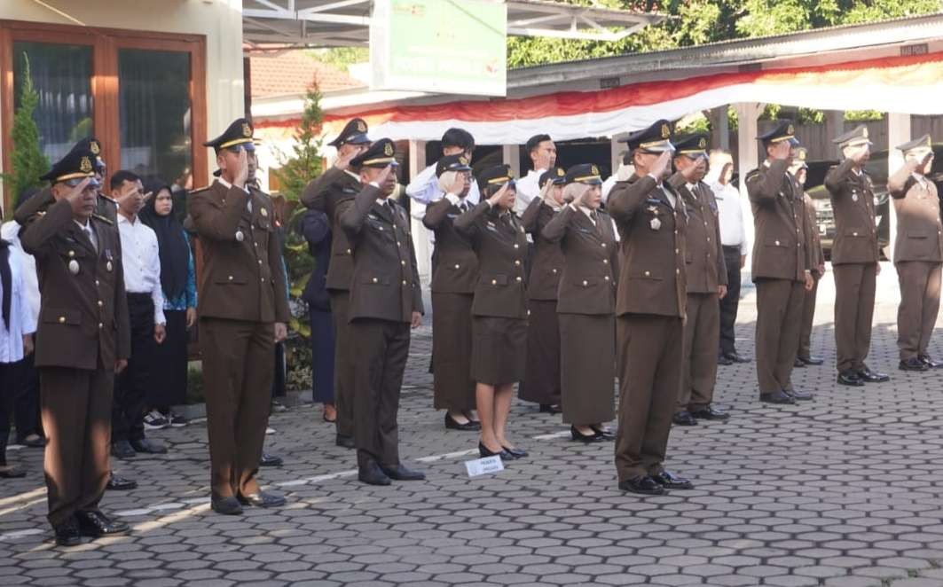 Upacara dalam rangka peringatan HUT Adhyaksa ke-63 (foto: istimewa)