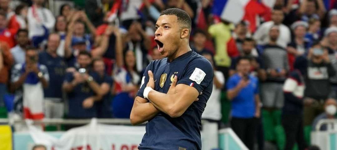 Kylian Mbappe bakal menjadi pemain termahal di dunia  jika terima pinangan Al-Hilal