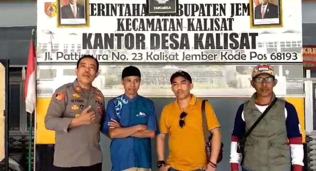 Abdul Bahari, kakek yang dituduh memiliki ilmu santet saat hendak dipindah ke Bondowoso (Foto: Dok Polsek Kalisat)