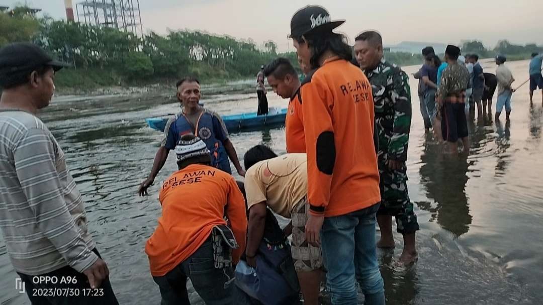 Tenggelam saat mencari ikan di sungai Brantas Mojokerto.(Foto dokumen relawan Mojokerto)