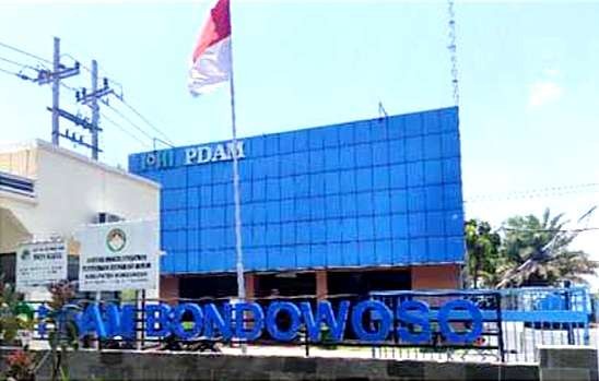 PDAM Bondowoso memberikan diskon biaya pemasangan pelanggan baru selama sebulan, pada 1-31 Agustus 2023. (Foto: Guido Saphan/Ngopibareng.id)