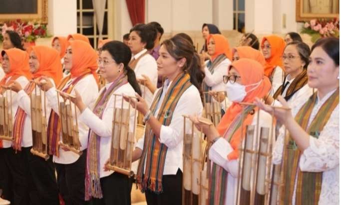 Pergelaran angklung terbesar di dunia untuk  pecahkan Guinness World Records (GWR). (Foto: BKHM )