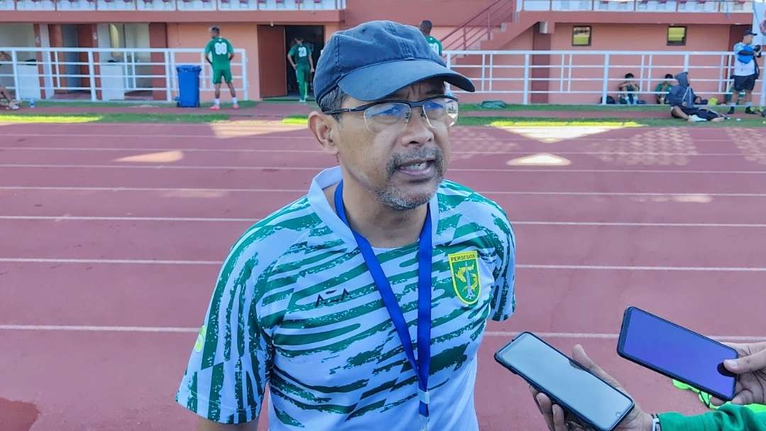 Pelatih Persebaya, Aji Santoso. (Foto: Fariz Yarbo/Ngopibareng.id)