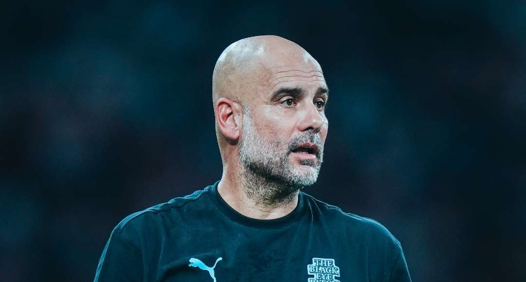 Pelatih Manchester City Pep Guardiola siap perpanjang kontrak dua tahun usai masa tinggalnya berakhir pada musim panas 2025. (Foto: Twitter/@PepTeam)