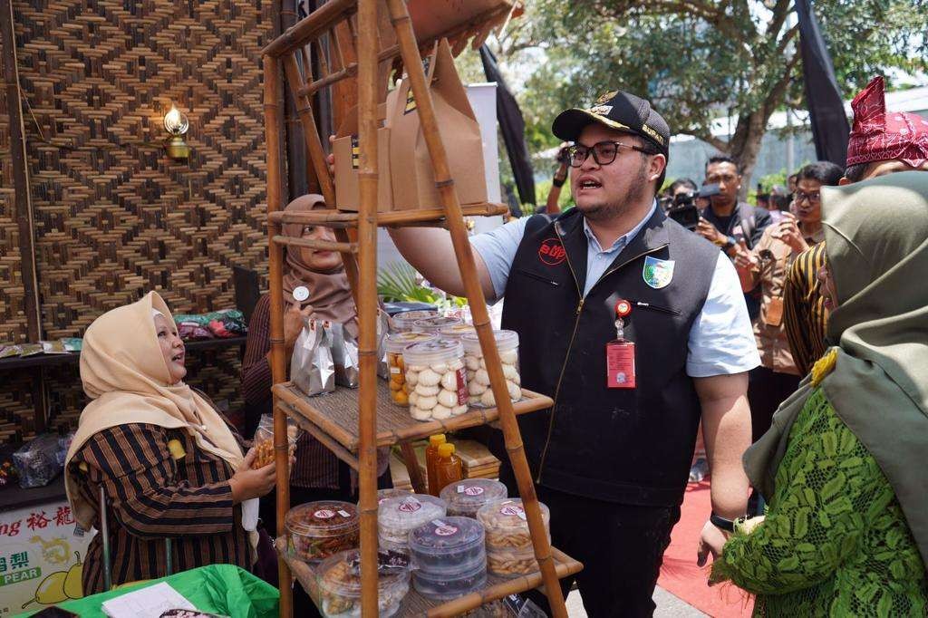 Mas Dhito Minta Minimarket Sediakan Ruang Bagi Produk UMKM Kabupaten Kediri (Istimewa)