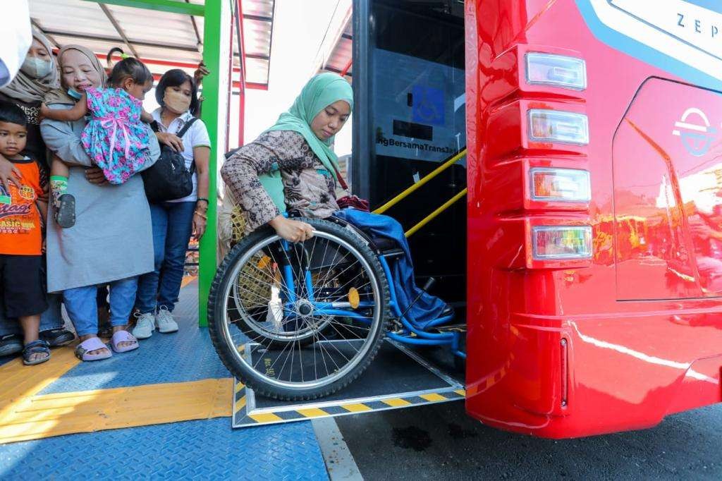 BRT Trans Jateng koridor Wonogiri-Sukoharjo-Solo dilengkapi dengan fasilitas akses untuk difabel. (Foto: Ist)