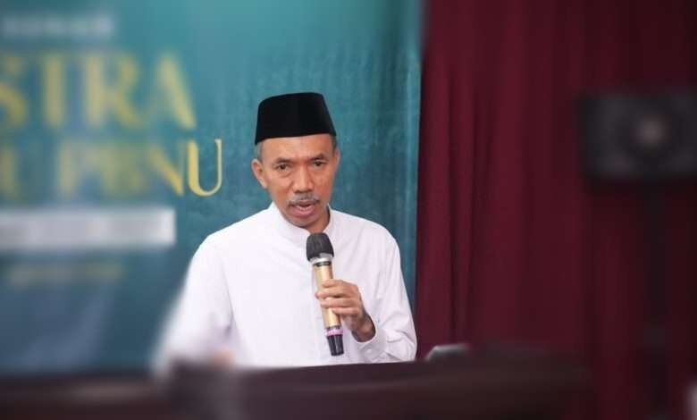 Ketua PBNU H Choirul Sholeh Rasyid, bicara tentang pengembangan ekonomi di lingkungan pesantren. (Foto: PBNU)