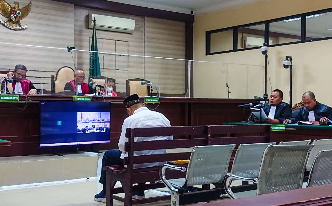 Suasana ruang sidang mantan Bupati Sidoarjo Saiful Ilah. (Foto: Aini Arifin/Ngopibareng.id)