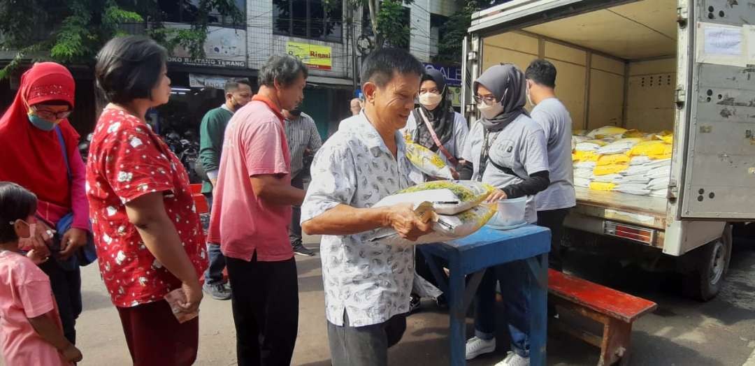 Ilustrasi subsidi beras ke masyarakat untuk tekan kenaikan harga beras. (Foto: Istimewa)