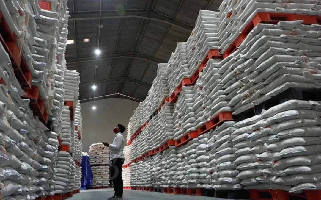 Stok beras nasional di gudang Bulog sudah menipis. (Foto: Bulog)