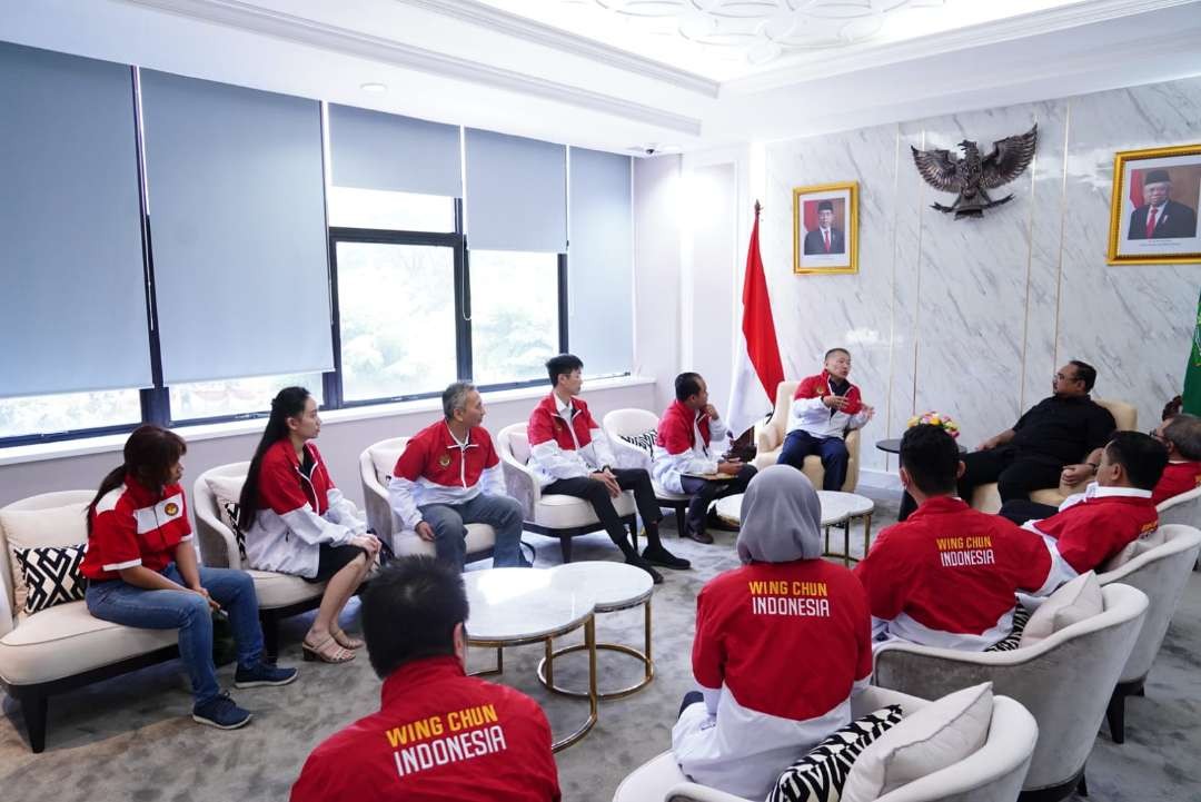 Federasi Wing Chun kembali menyerahkan tampuk ketua umum kepada Menteri Agama Yaqut Cholil Qoumas untuk periode 2023-2027. (Foto: Dok Kemenag)