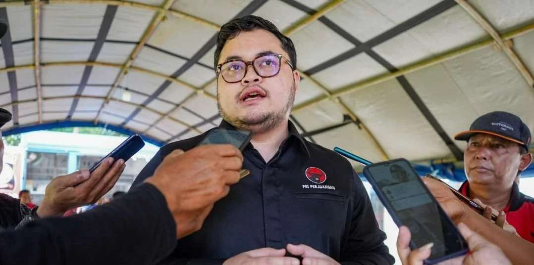 Bupati Kediri Hanindhito Himawan Pramana mendoakan Ganjar Pranowo di Capres 2024. (Foto: Instagram)