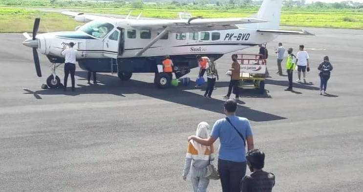 Khusus pekan ini, pesawat Susi Air berangkat tiga kali PP (Foto: Istimewa)