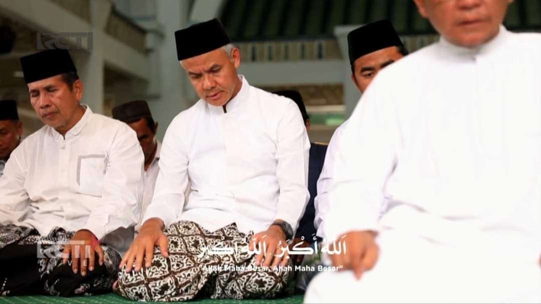 Sosok Ganjar Pranowo, bakal calon presiden yang diusung PDIP, muncul di tayangan azan maghrib RCTI, Jumat 9 September 2023. (Foto: Tangkapan layar RCTI)