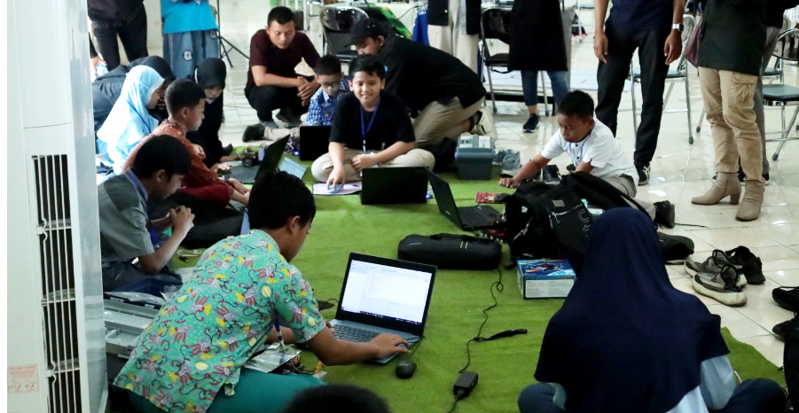 Robotic Competition (LRC), berlangsung pada, Minggu, 17 September 2023. Kompetisi robotic untuk pelajar sekolah dasar itu diikuti 23 peserta. (Foto: Kominfo Lumajang)