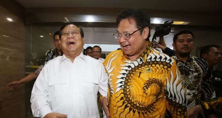 Pasangan Prabowo Subianto dan Airlangga Hartarto menempati posisi pertama dalam sebuah survei yang dilakukan Laboratorium Suara Indonesia. (Foto: PartaiGolkar.com)