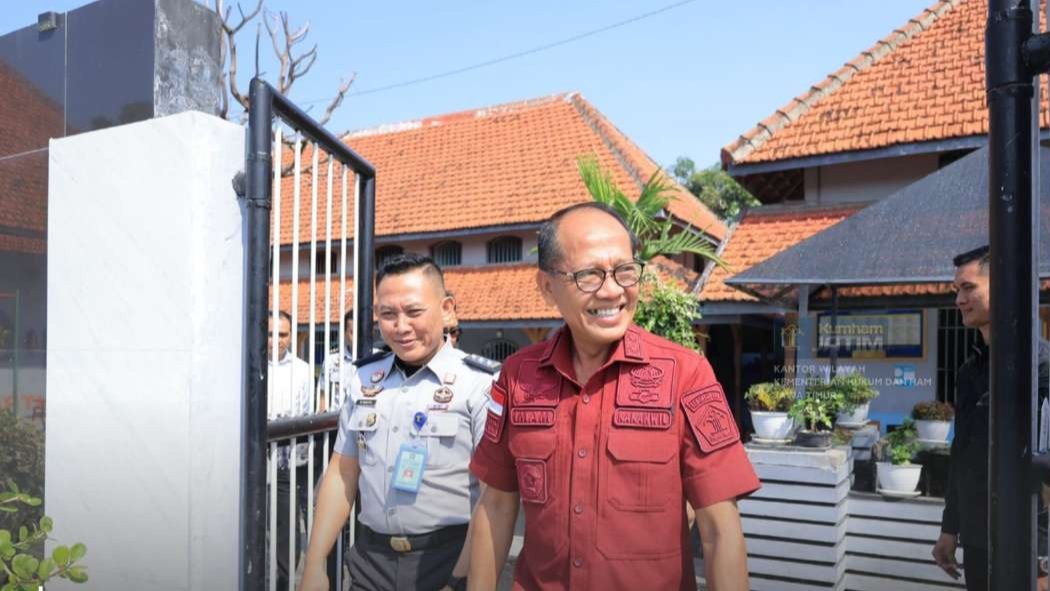 Kakanwil Kemenkumham Jatim, Imam Jauhari, kunjungan kerja di Rutan Magetan diminta optimalkan pelayanan ke warga binaan. (Foto: Humas Kemenkumham Jatim)