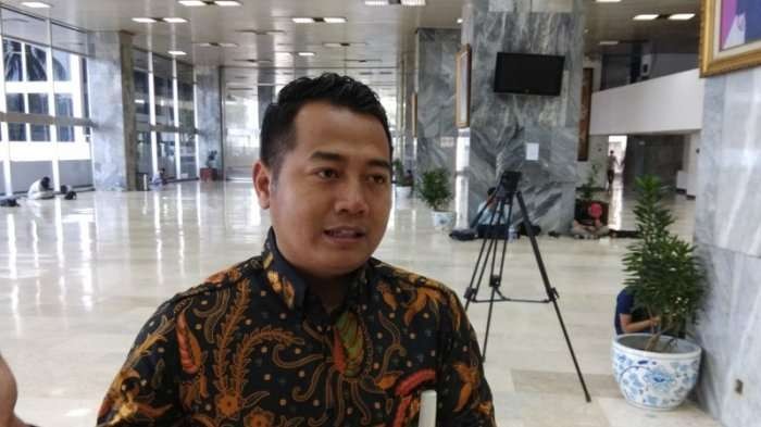 Pengamat politik Adi Prayitno soal dinamika politik gugatan batas usia capres-cawapres. (Foto: Istimewa)